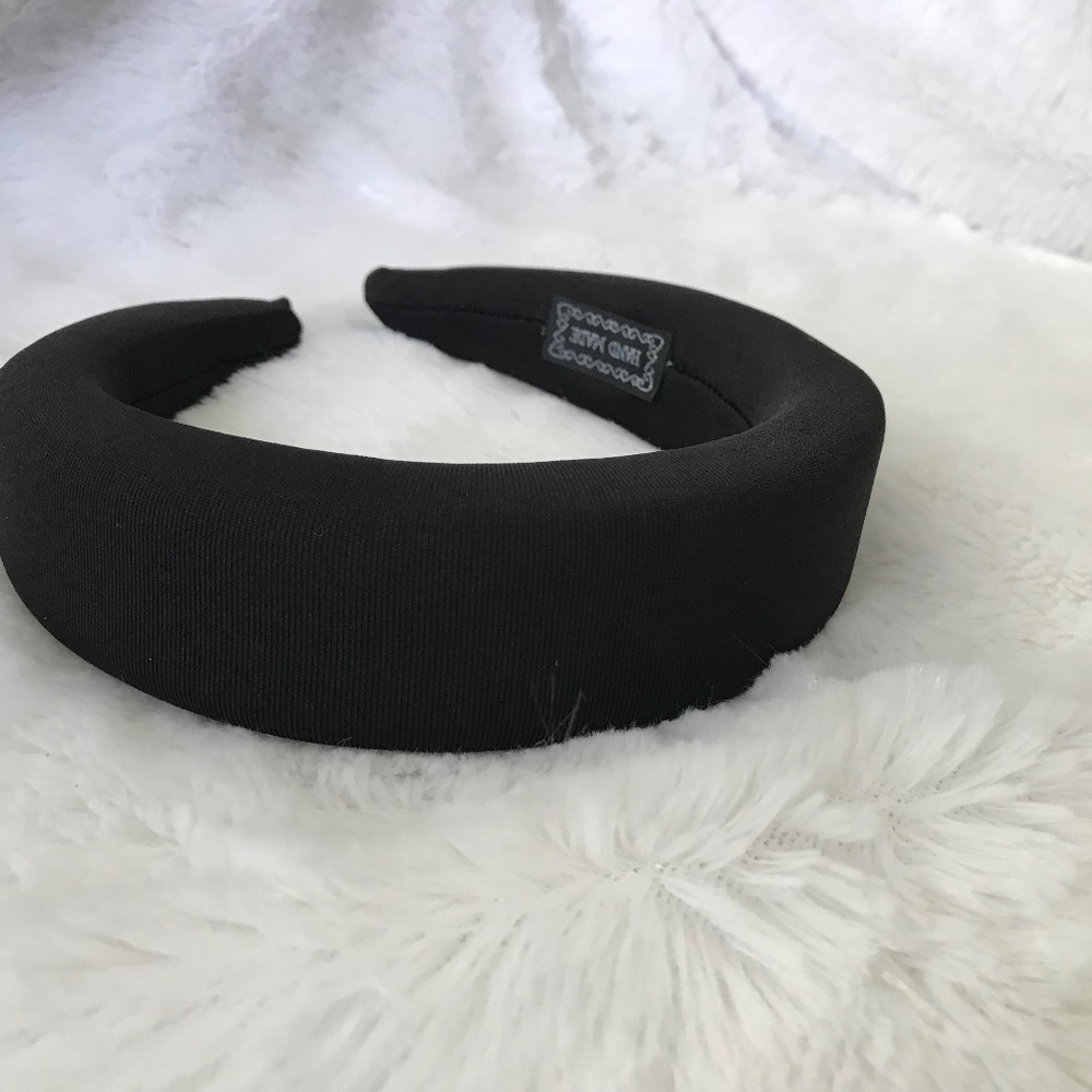 Black Padded Headband - Picture 4 of 4